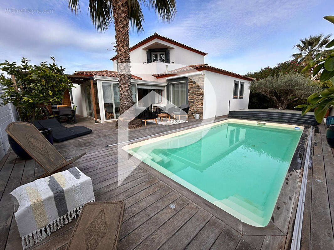 Maison à AIGUES-MORTES