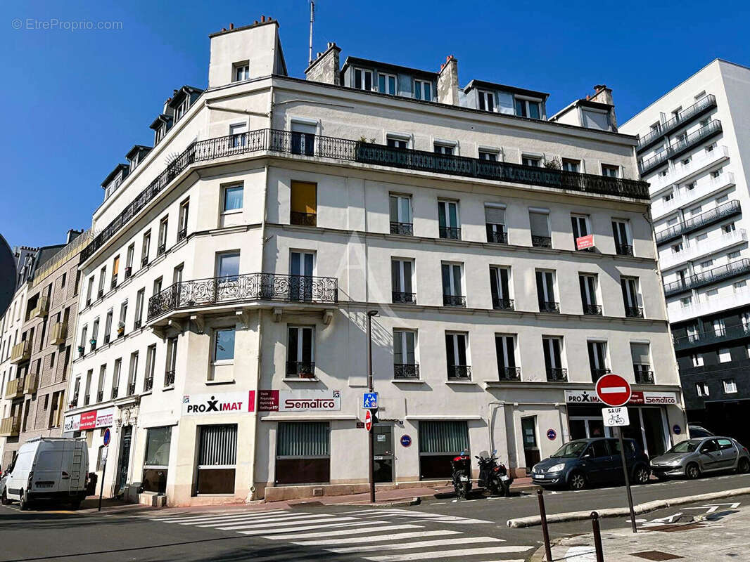 Appartement à CHARENTON-LE-PONT
