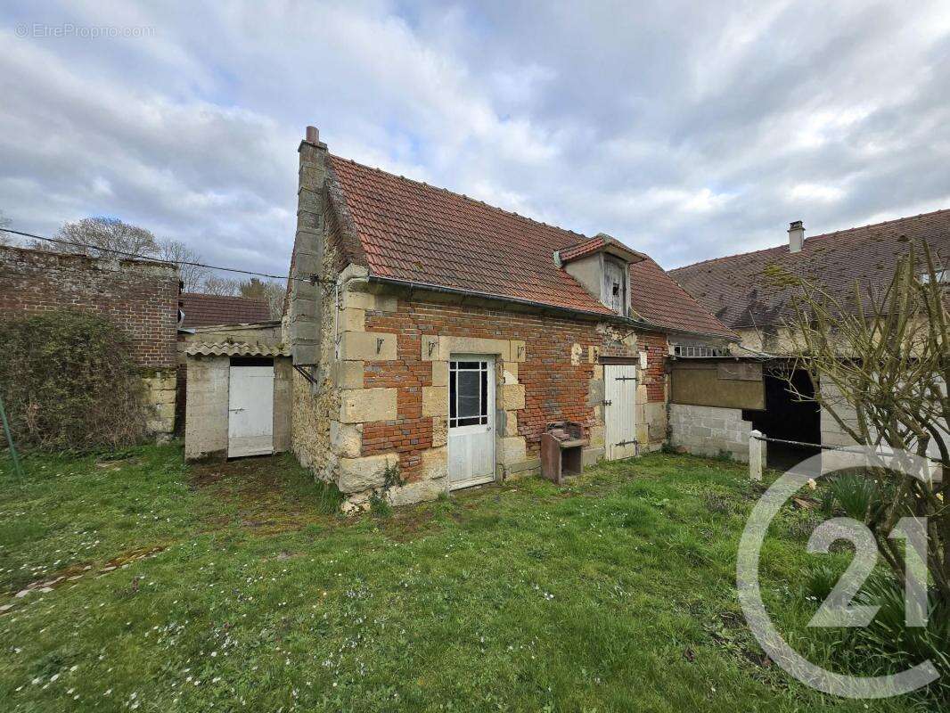 Maison à SACY-LE-GRAND