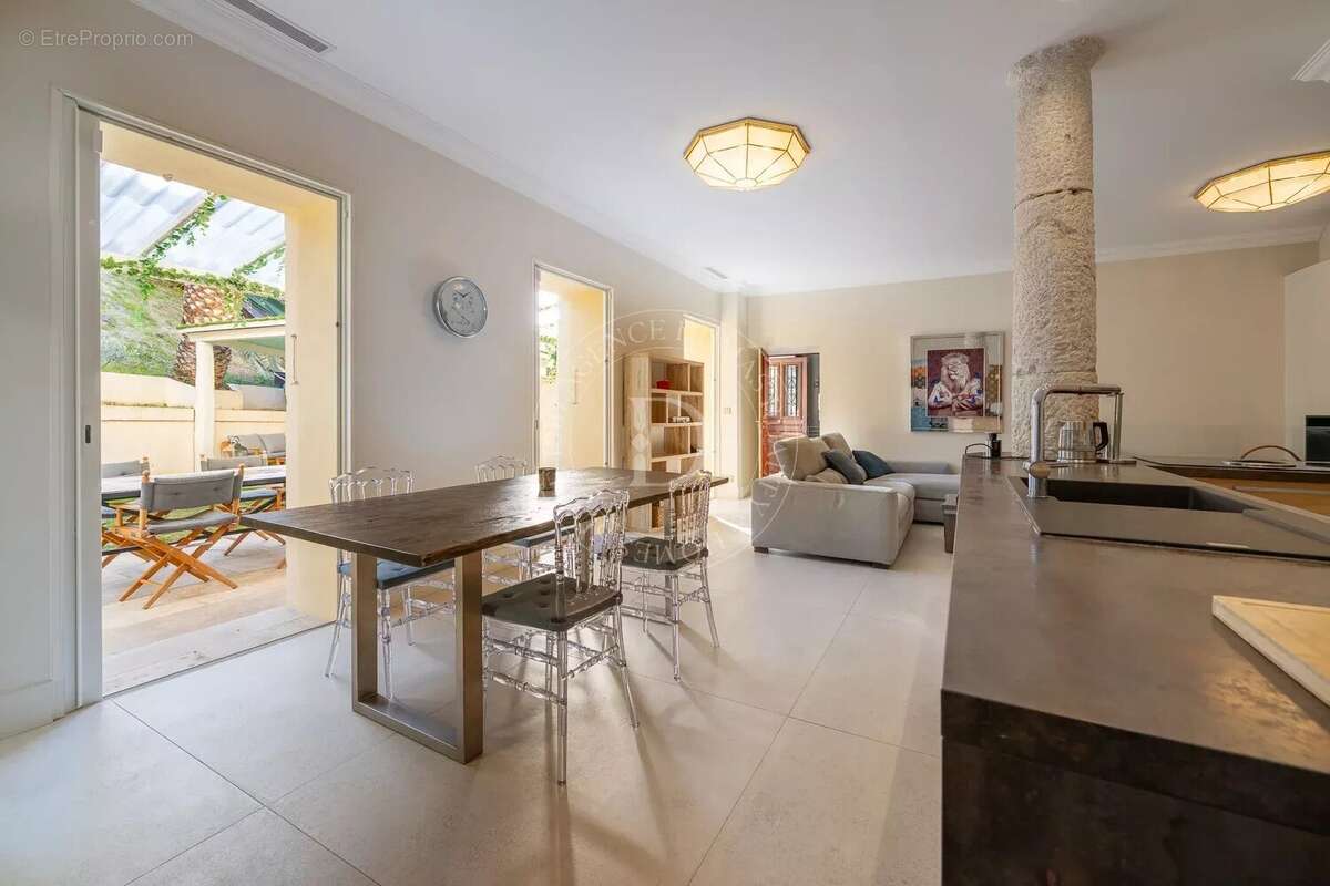 Maison à BEAULIEU-SUR-MER