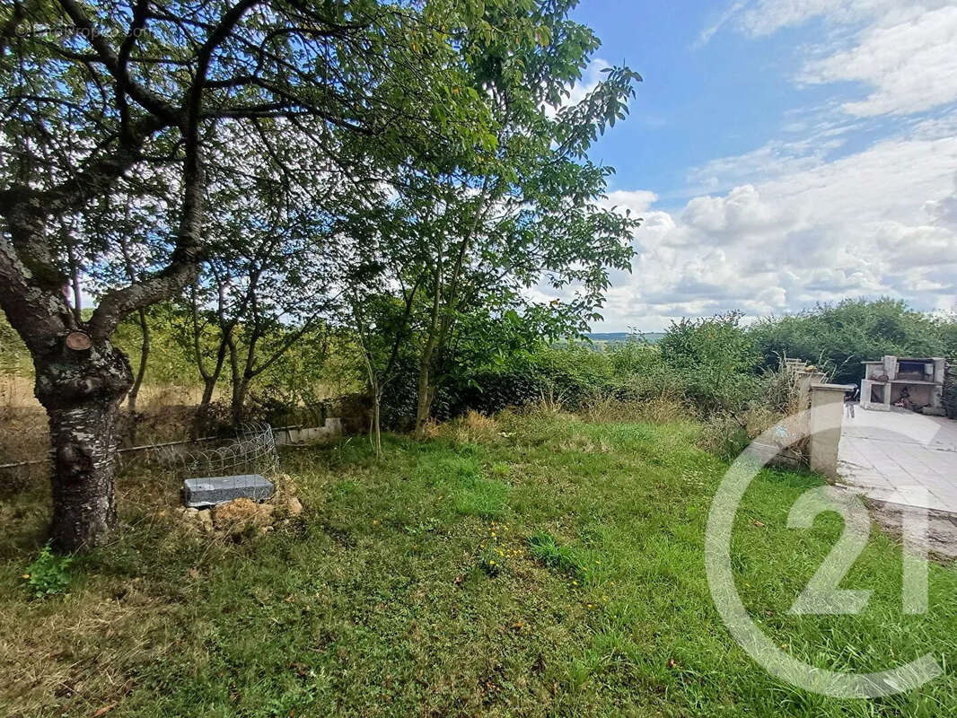 Maison 110 m² à Saint-Hilaire-La-Gravelle  - photo 12