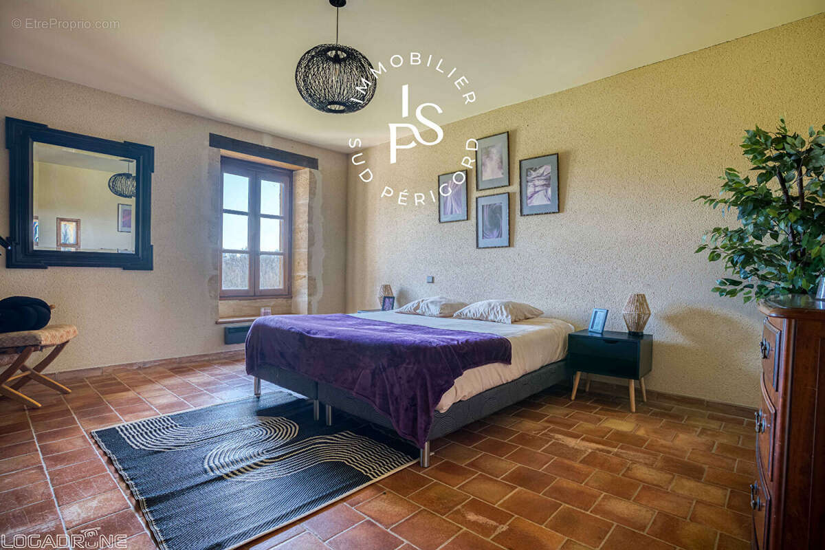 Maison à MONFLANQUIN