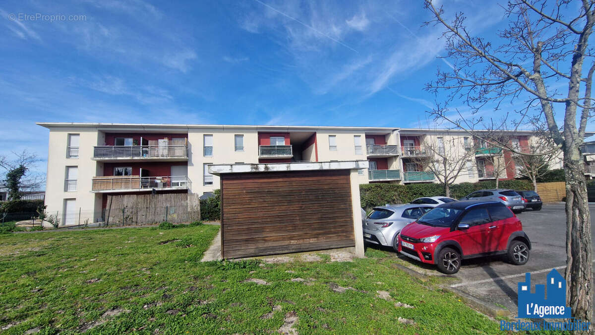 Exclusivite ! eysines - vigean - appartement t3 de 56m² - 1er étage - terrasse 7.50m² - parking - vendu vide !! sébastien baudot - photo 7