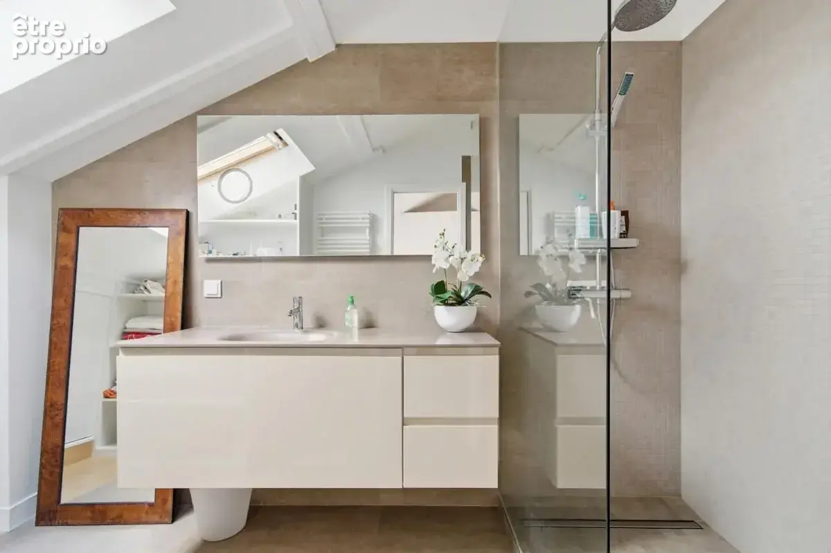 Rue Saint-Pierre – Superbe duplex familial - photo 12