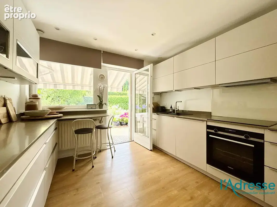 Propriété Husseren Les Châteaux 8 pièces 194 m² - photo 7
