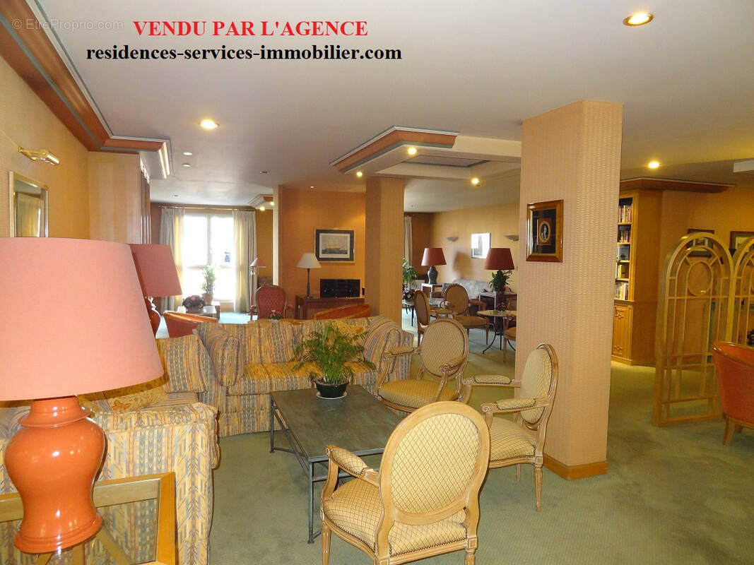 Appartement à VERSAILLES