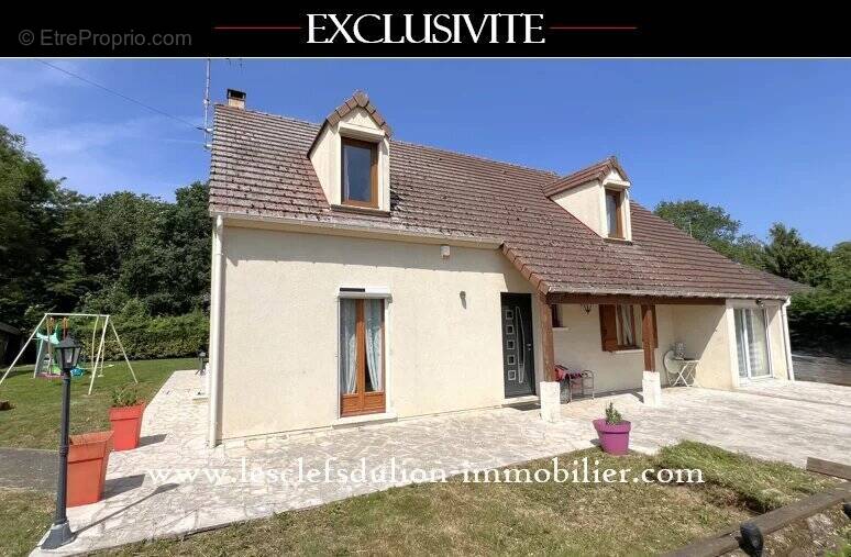 Maison à LORREZ-LE-BOCAGE-PREAUX