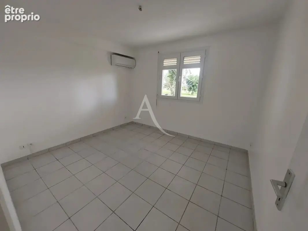 Appartement Le Lamentin 2 pièce(s) 40.57 m2 - photo 2