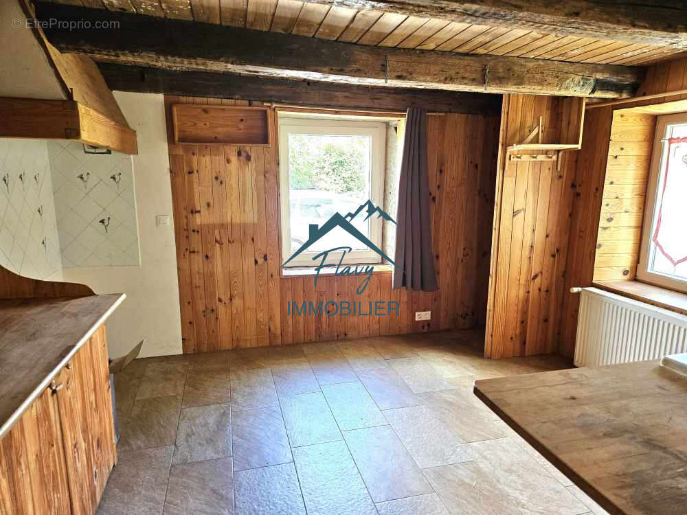 Maison à GRANDVILLERS