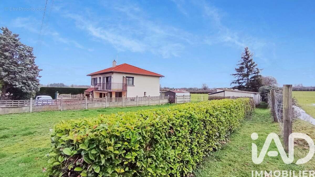 Photo 3 - Maison à VILLEREST