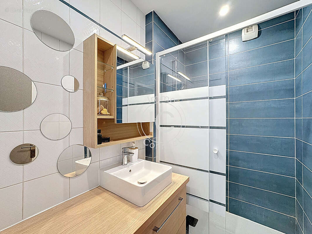 Appartement à SAINTE-FOY-LES-LYON