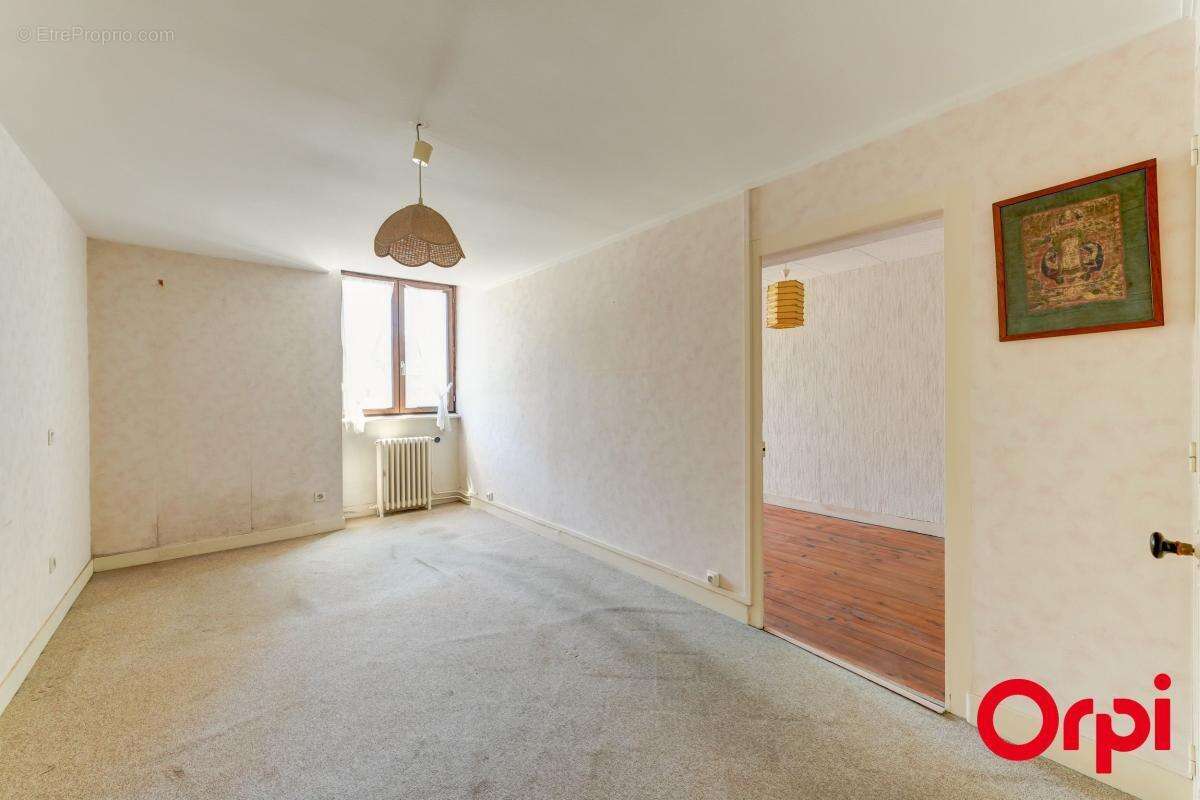 Appartement à CALUIRE-ET-CUIRE