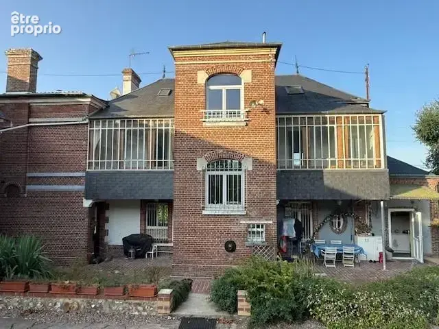 Maison 255 m² à Lisieux  - photo 2