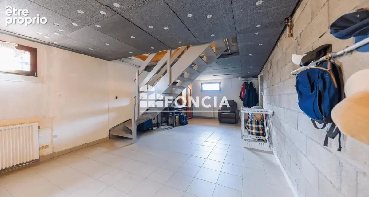 Maison -  115 m2 - 5 pieces -4  chambres - terrasse - sous-sol - terrain 400m2 - photo 17