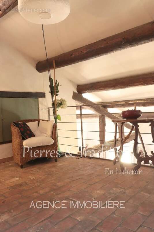 Provence, Luberon, magnifique ancienne ferme rénovée avec vue - photo 12