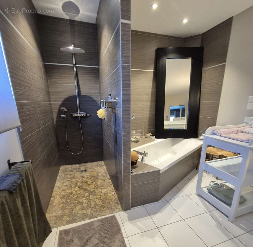 Maison à BALLAN-MIRE