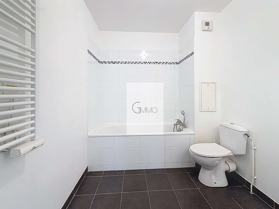 Appartement à L'HAY-LES-ROSES