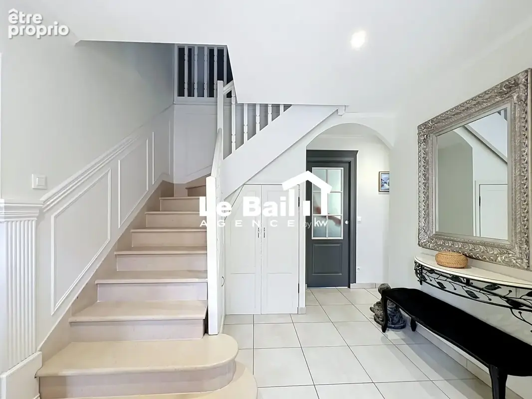 Maison 6 pièces 180 m² à vendre à Pontoise (95300) - photo 9