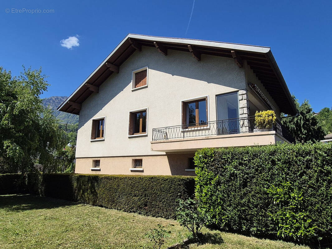 Maison à ALBERTVILLE