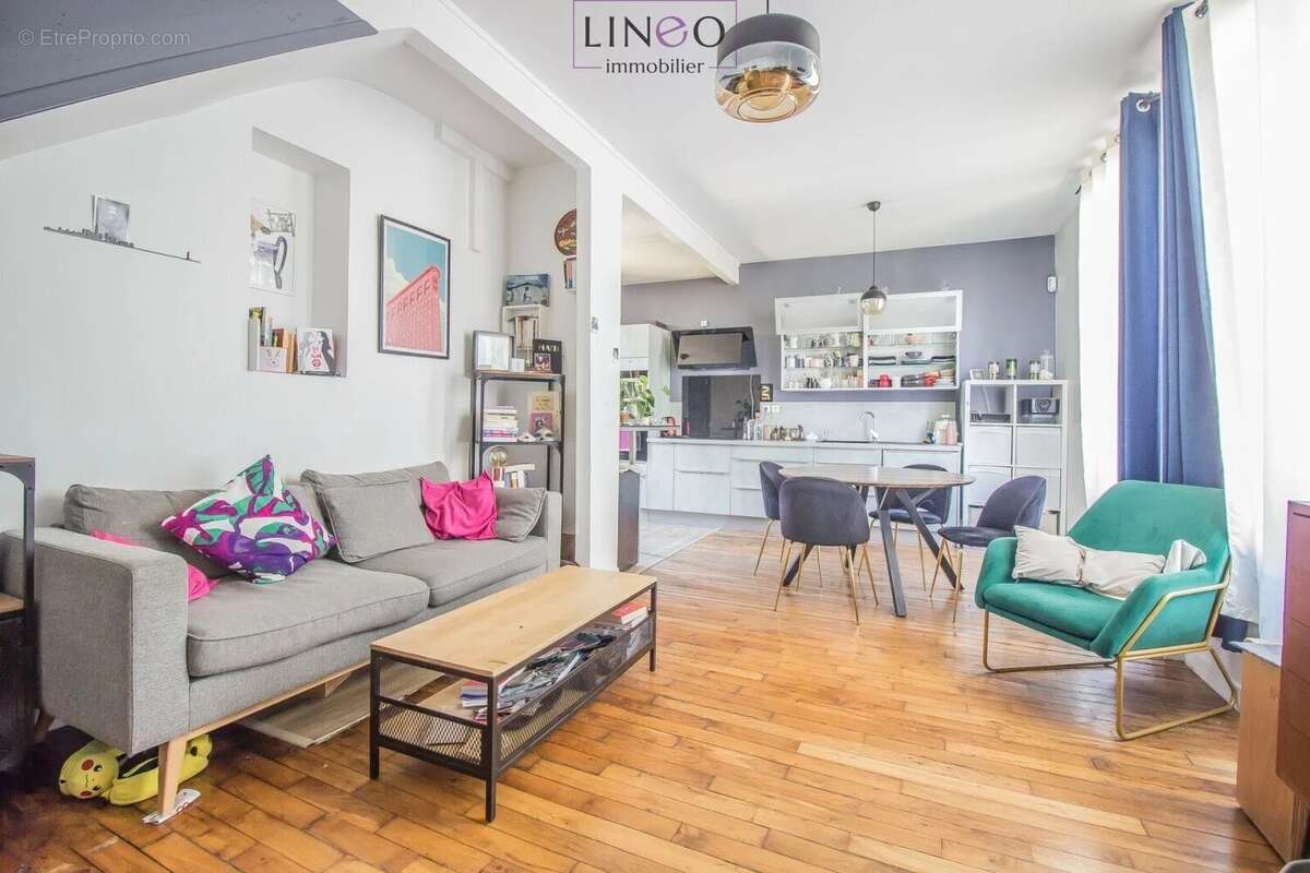 Maison à CHOISY-LE-ROI