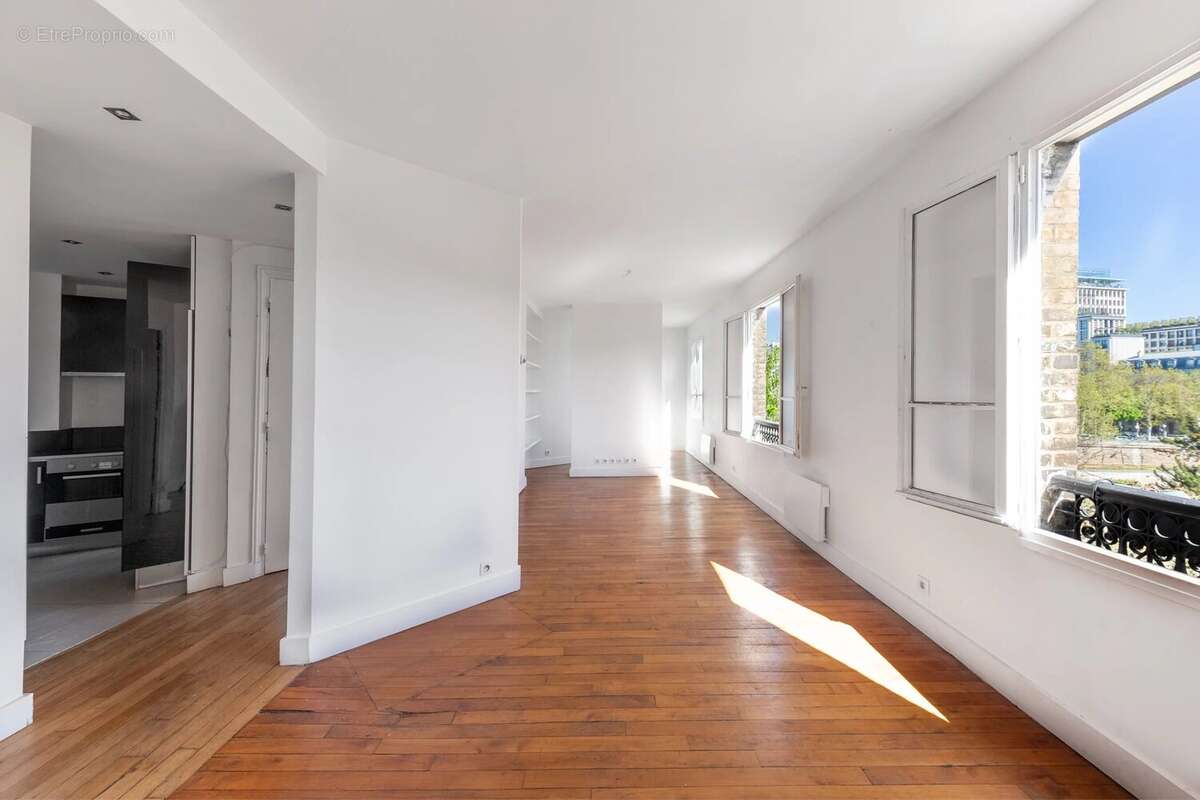 Appartement à PARIS-4E
