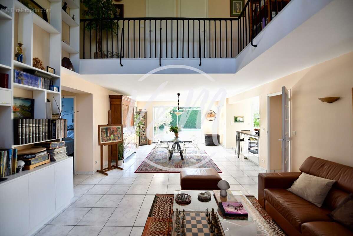 Maison 135 m² à Ares  - photo 6