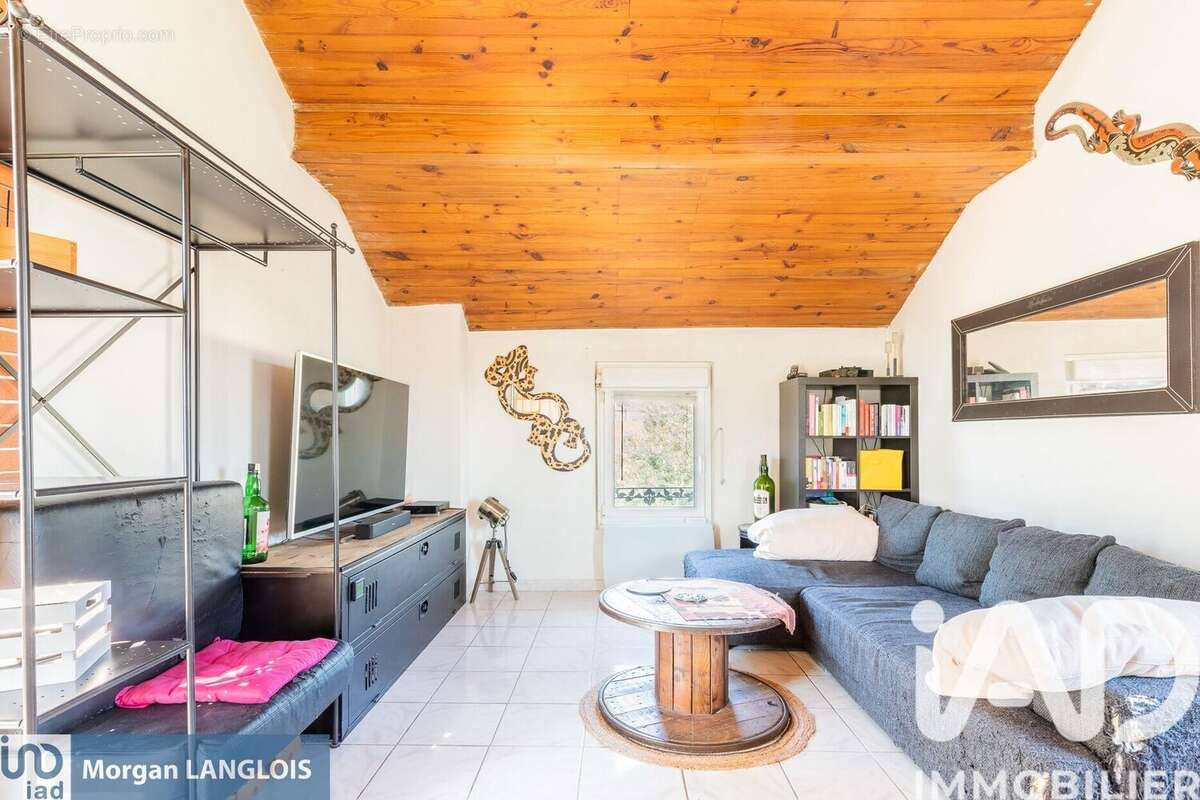 Photo 2 - Appartement à VIRY-CHATILLON