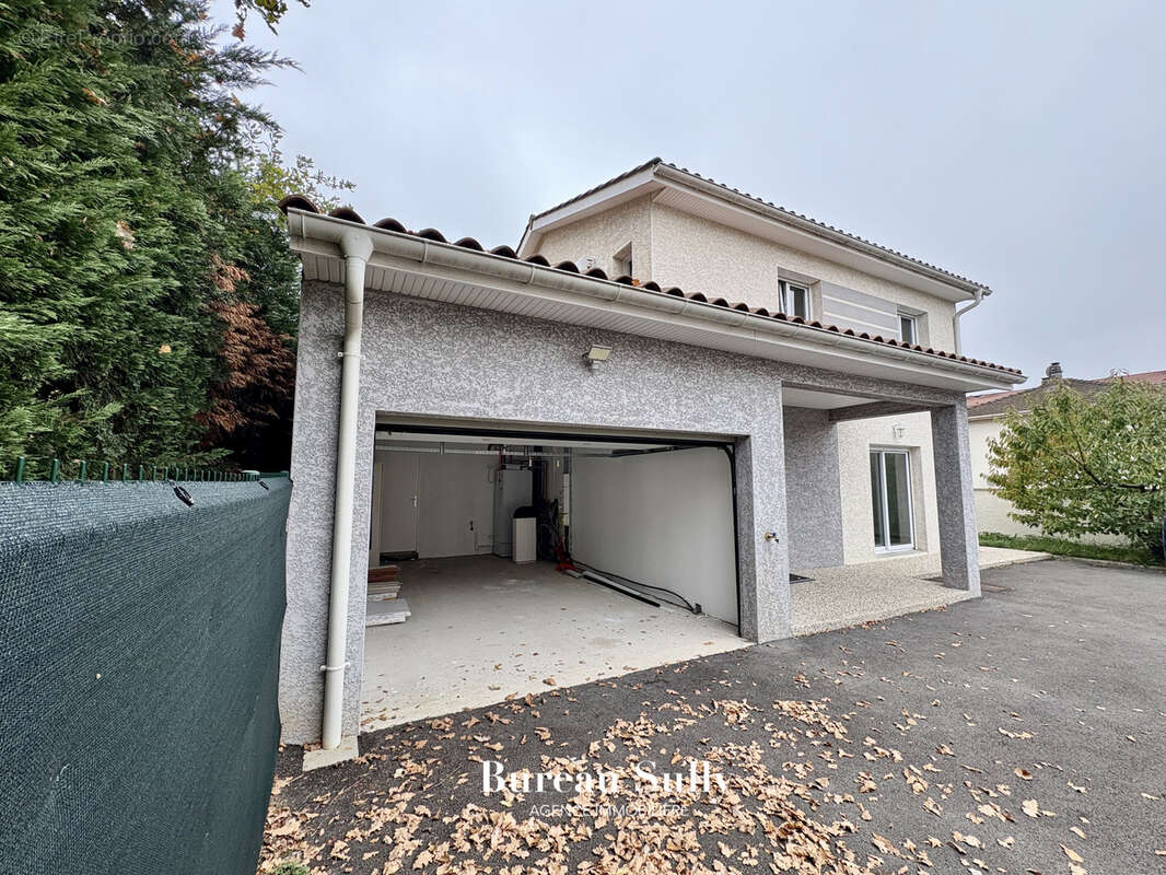 Maison à CORCELLES-EN-BEAUJOLAIS