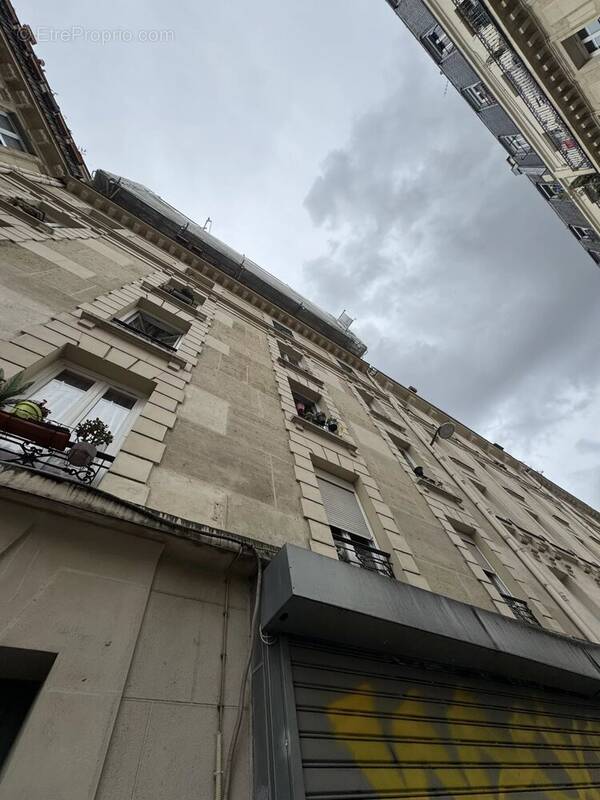 Appartement à PARIS-10E