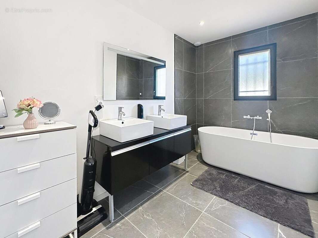 Photo 8 - Maison à ARCAMBAL