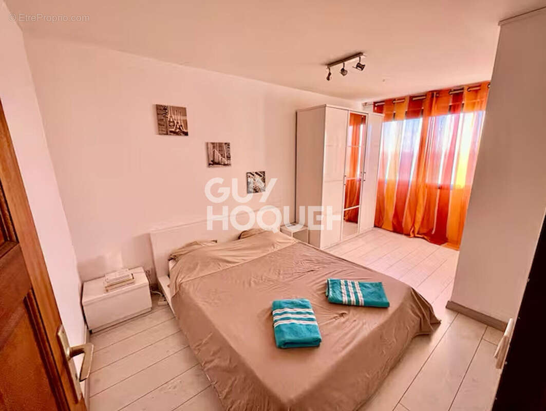 Appartement Sainte Clotilde 3 pièce(s) 64.70 m2 - photo 8