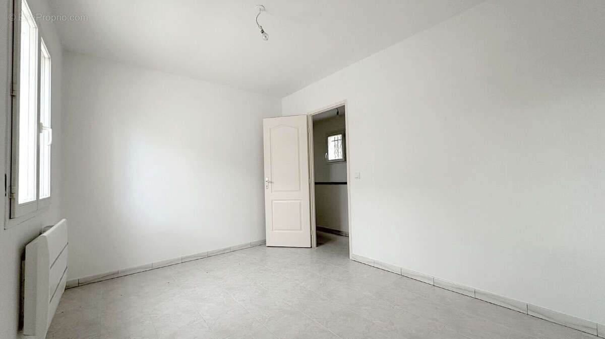 SOUS COMPROMIS Maison Aix En Provence 4 pièce(s) 90 m2 - photo 10