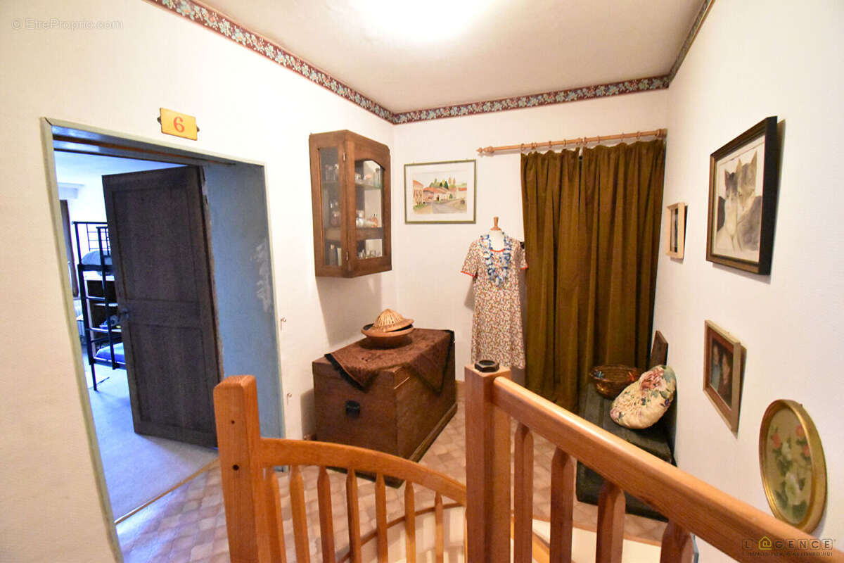 Maison à NEUFMAISONS