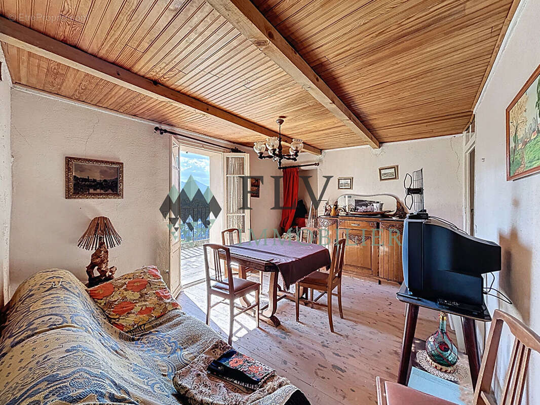 Appartement à MASSOINS