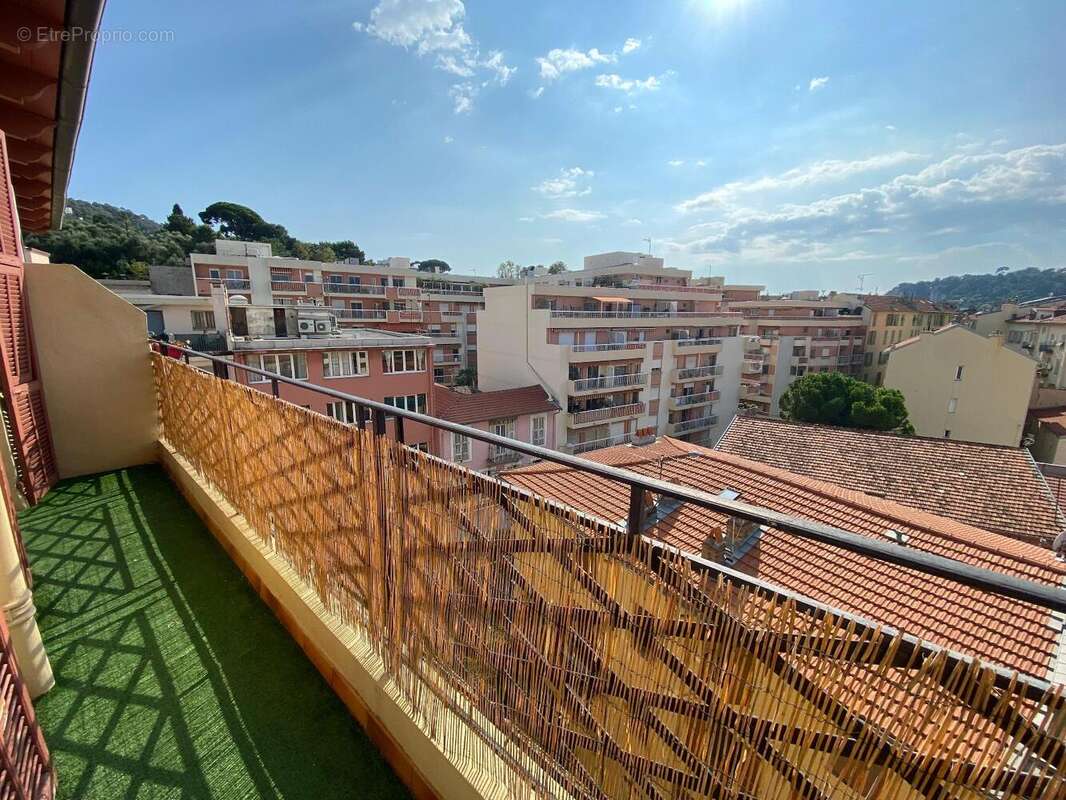   - Appartement à NICE