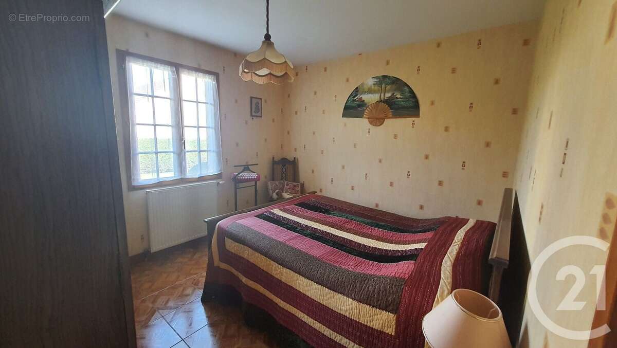 Maison à CORVOL-L&#039;ORGUEILLEUX