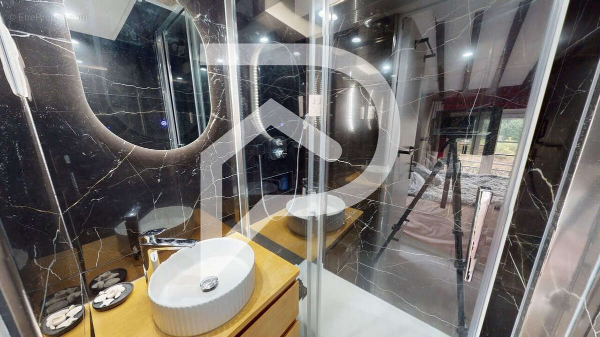 Appartement à SAINT-GERMAIN-EN-LAYE