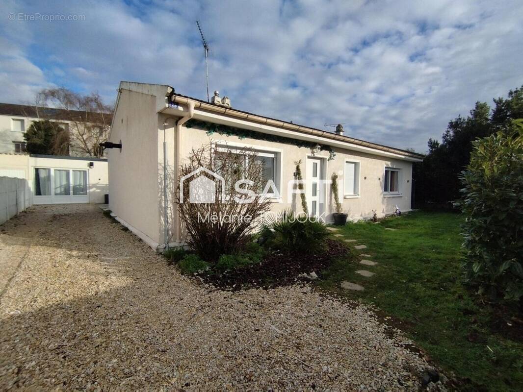 Photo 1 - Maison à AMILLY