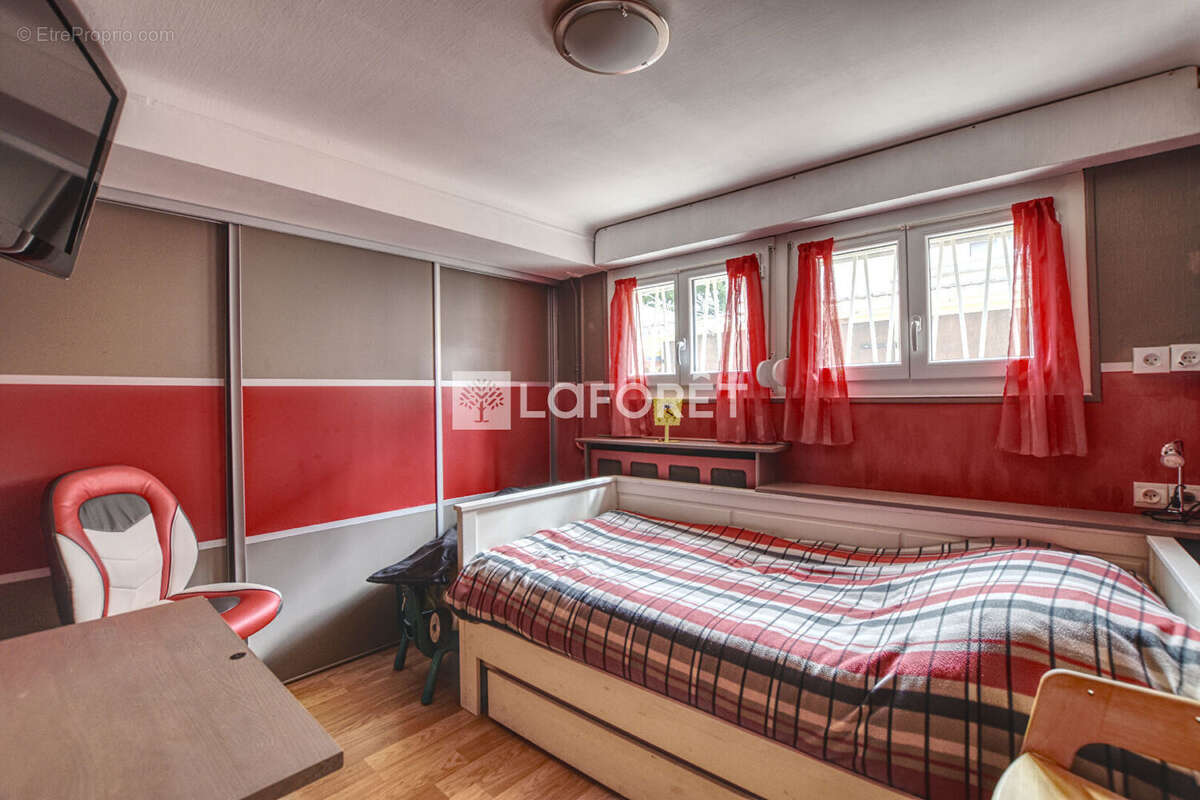 Maison à LIVRY-GARGAN