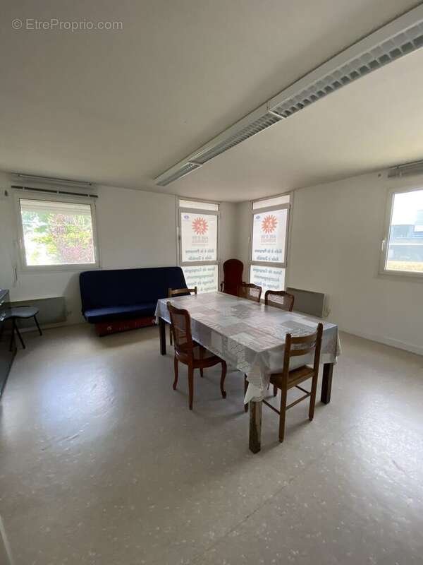 Commerce à POITIERS