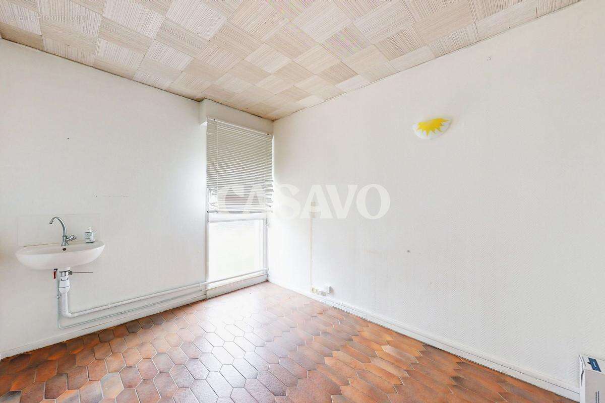 Appartement à L'HAY-LES-ROSES