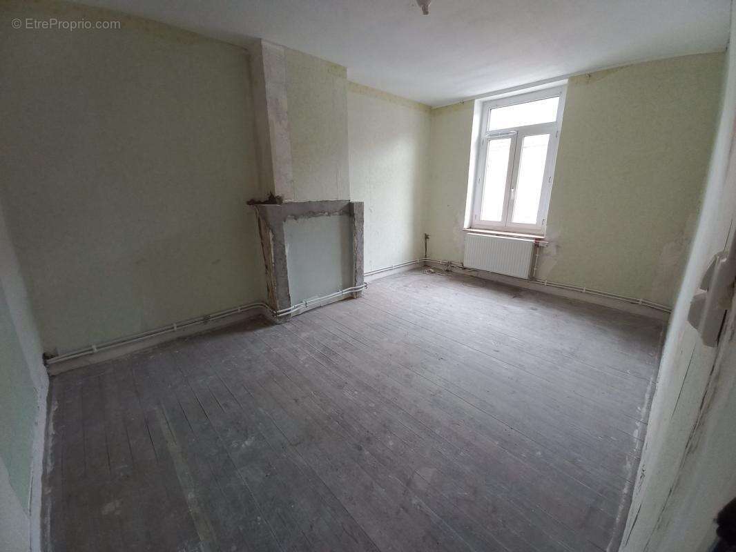 Maison à BILLY-MONTIGNY