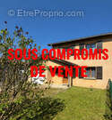 Maison à SAINT-TRIVIER-DE-COURTES