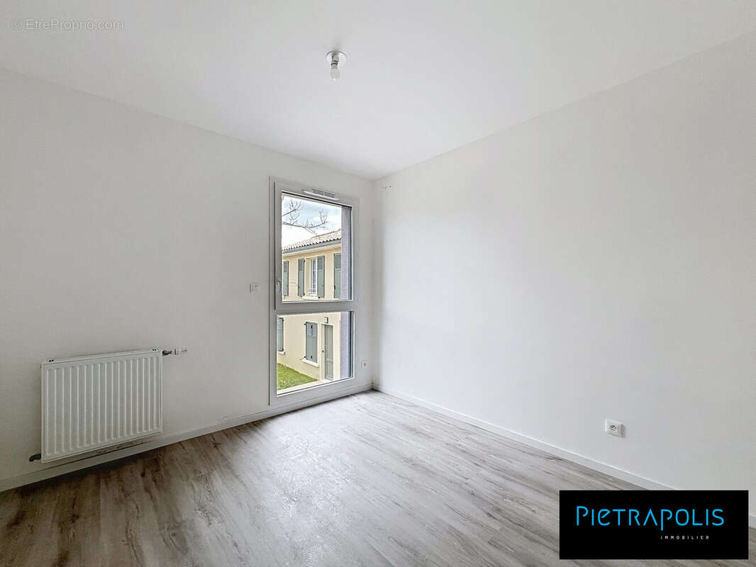 Appartement 96 m² à Jonage  - photo 8