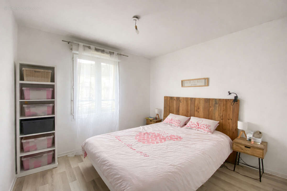 Appartement à LA CHAUSSEE-SAINT-VICTOR