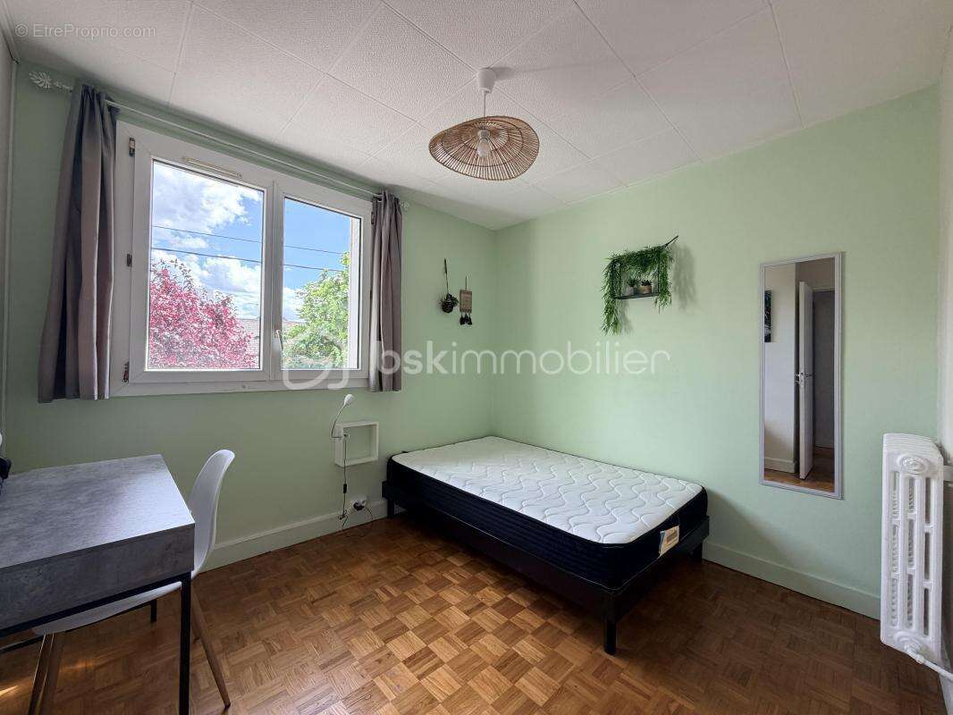 Appartement à LA RICHE