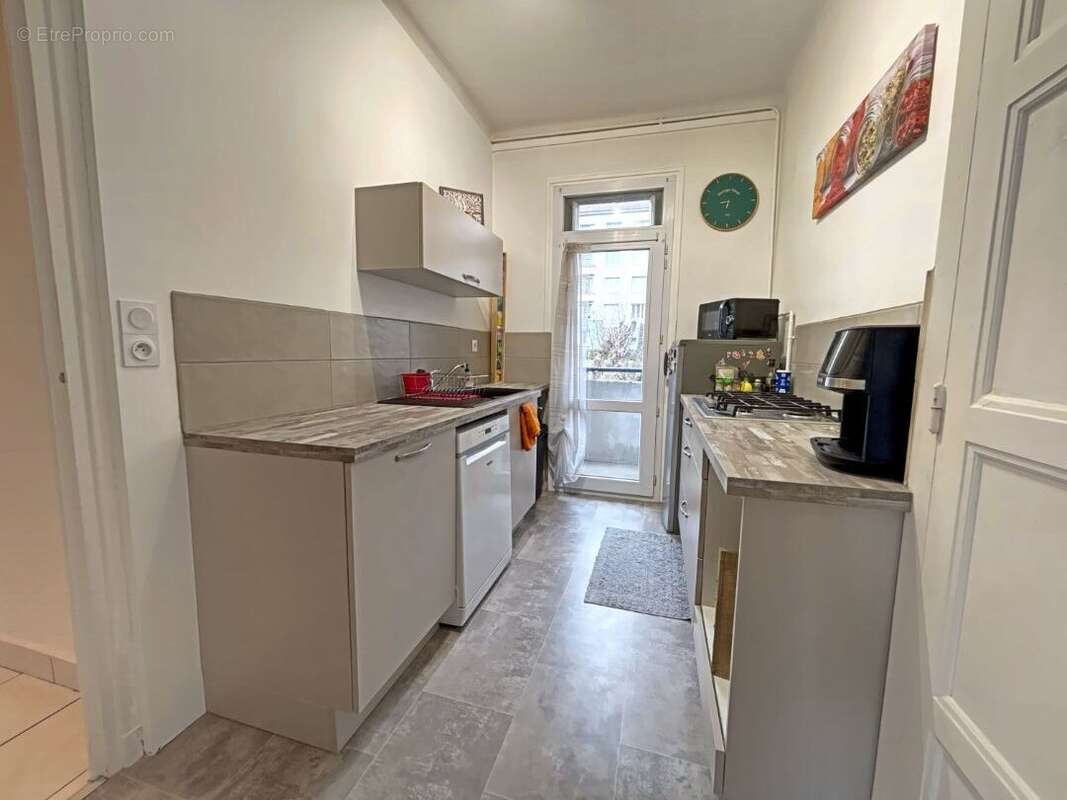 Appartement à SAINT-ETIENNE