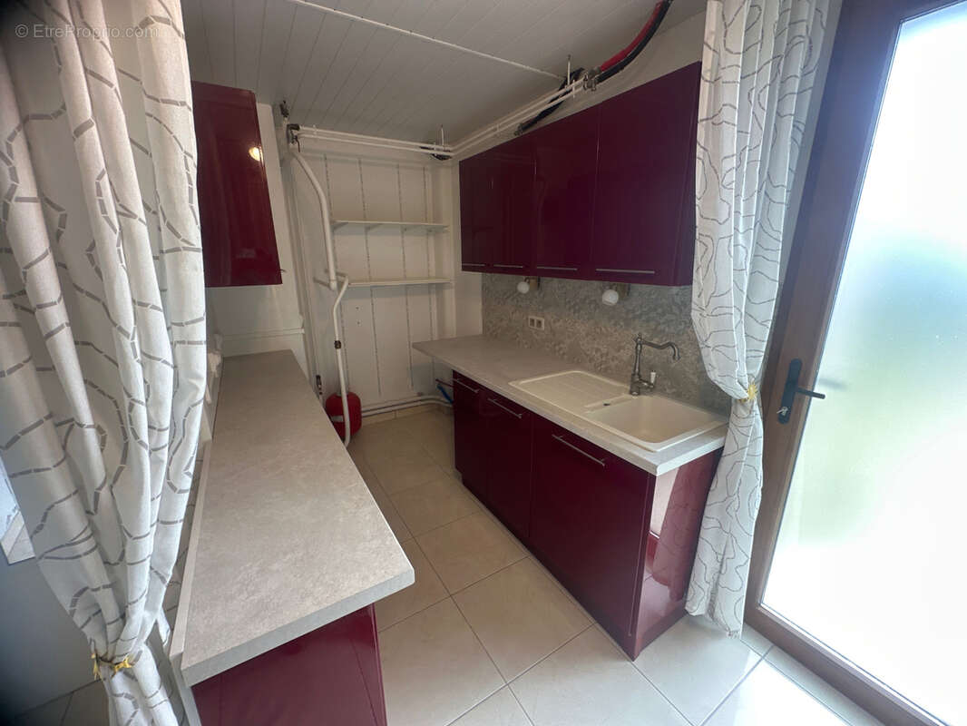 Maison à LES GRANDES-LOGES