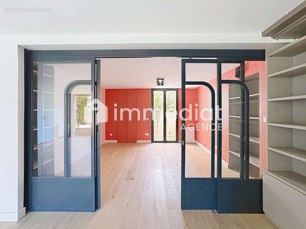 Limitrophe Centre-Villle  Quartier des Coteaux - RUEIL-MALMAISON - photo 19