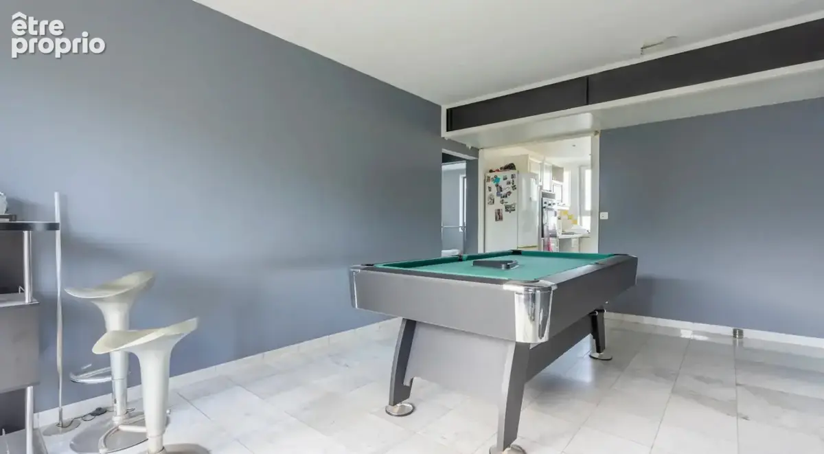 Appartement  T5 à vendre a CLICHY SOUS BOIS (93) - photo 2